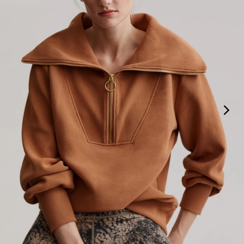 Varley Vine Pullover in Tan